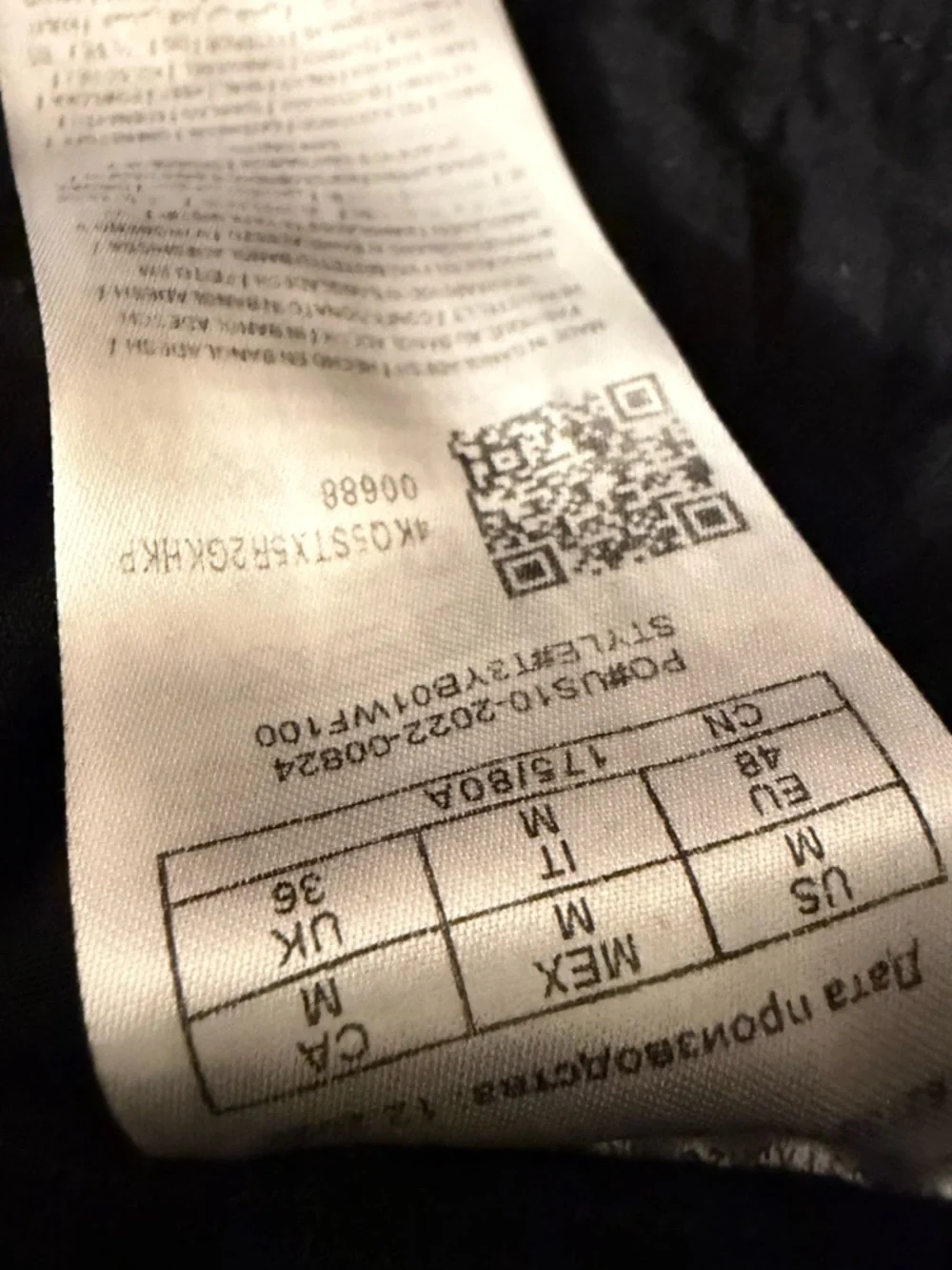 Guess Men's Black Cargo Joggers with Utility Pockets - Picture 5 of 5